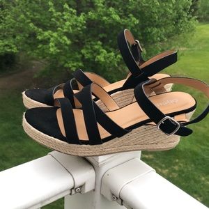 Women’s wedge sandals, size 8